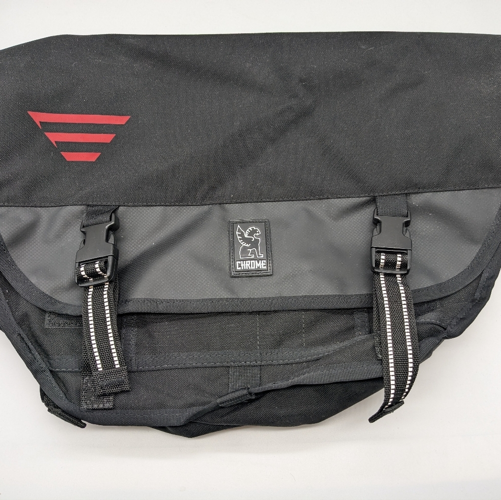 Chrome Industries Metropolis Messenger Bag Black